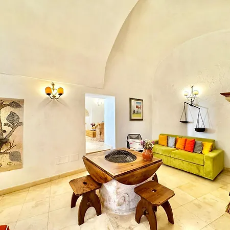 Villa Casa Filippo - Authentic Seafront Apartment With Terrace In Otranto City Center - Marea Stays Collection
