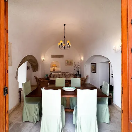 Casa Filippo - Authentic Historic Seafront With Terrace In Center - Marea Collection *