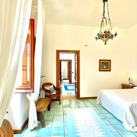 Casa Filippo - Authentic Seafront Apartment With Terrace In Otranto City Center - Marea Stays Collection Otranto